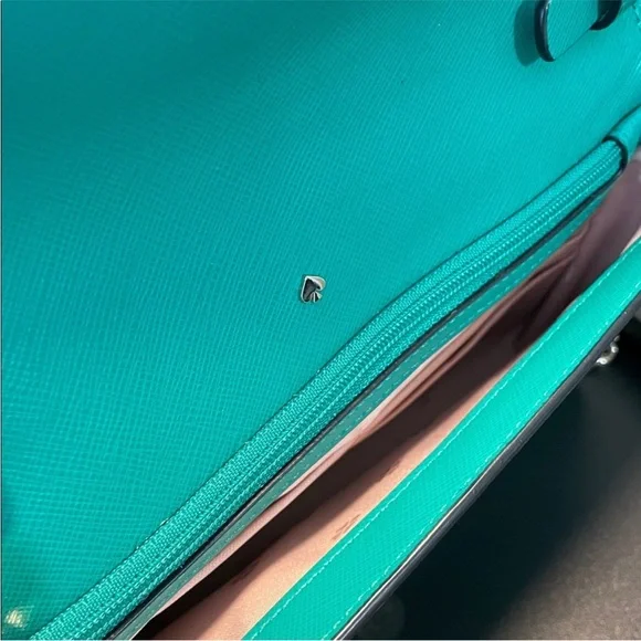 Kate Spade Spencer leather wallet on a chain set - Picture 4 of 6